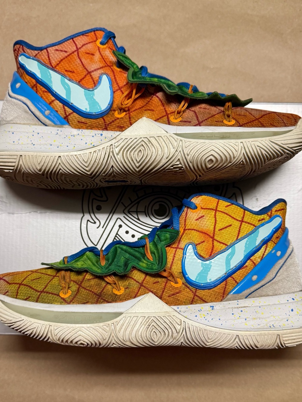 Nike Zoom Kyrie 5 SBSP Pineapple House Mens size 9 basketball shoes Rare!